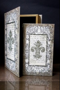 SET OF 4 NESTED BOOK BOXES [901353]